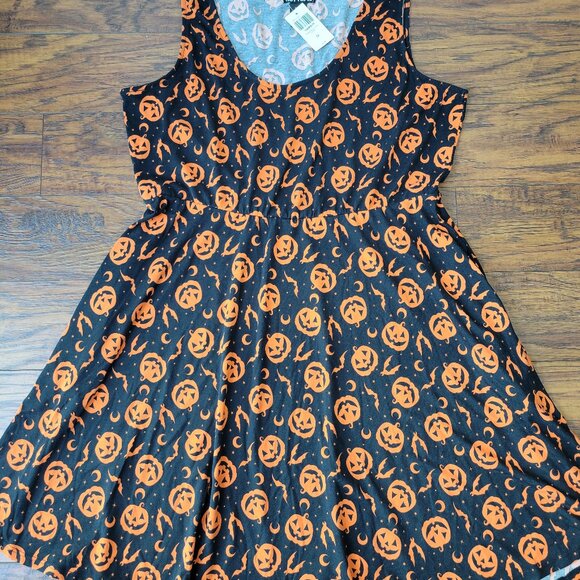 Hot Topic Dresses & Skirts - HOT TOPIC Black Orange Pumpkin Jack-O-Lantern Sleeveless Dress w/ Pockets 2X NWT